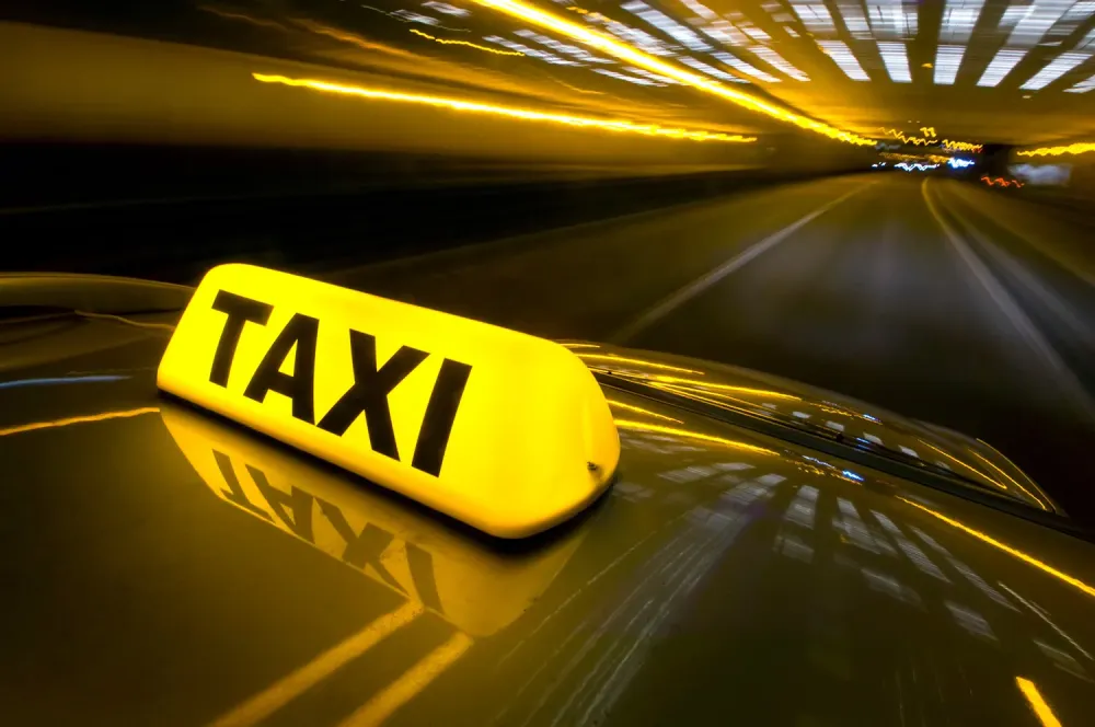 Taxi Privé, transfert aéroport et gare